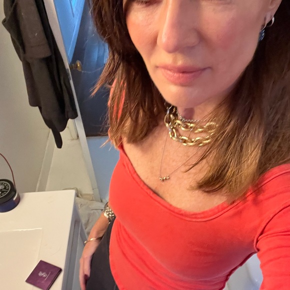 Meet your Posher, Geraldine - Picture 2 of 2